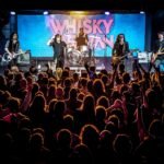 Whisky Caravan Foto Live