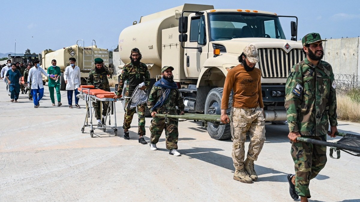 con-ayuda-de-organismos-internacionales-afganistan-comienza-rescate-masivo-tras-sismos-044149