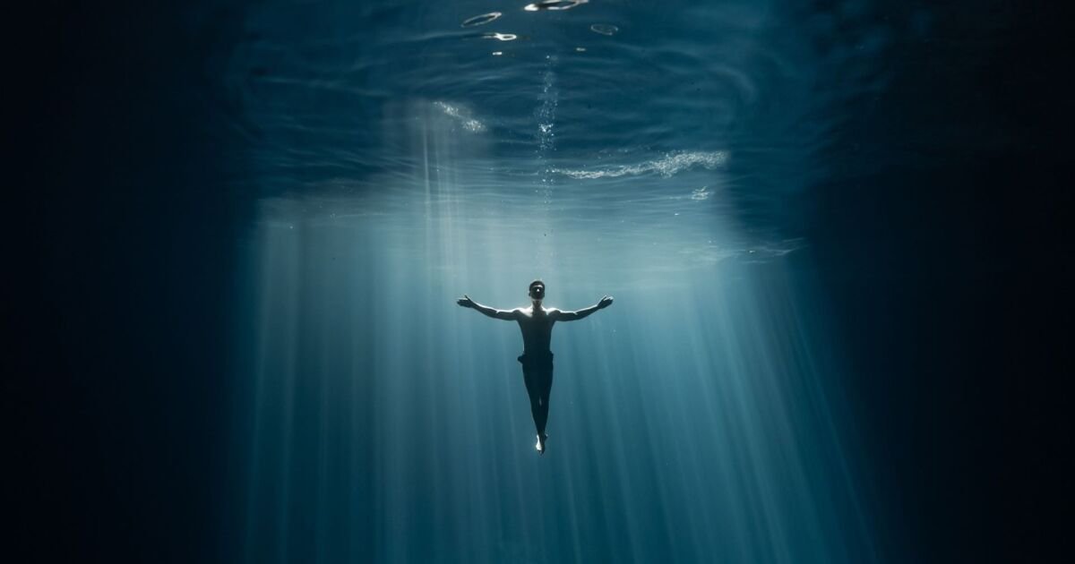 tvazteca.brightspotcdn