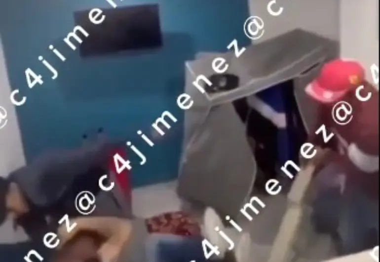 446ffbcc-e3c4-44e0-afb5-25841a1016f4