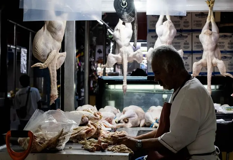 e041d1bf-3906-4162-8cea-c232c616ad78