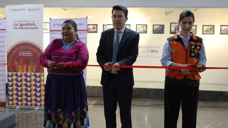 exposicion-19-por-19-metro