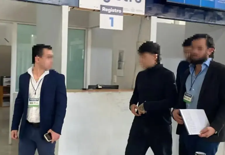 44139264-e032-4199-b875-599757230b6d