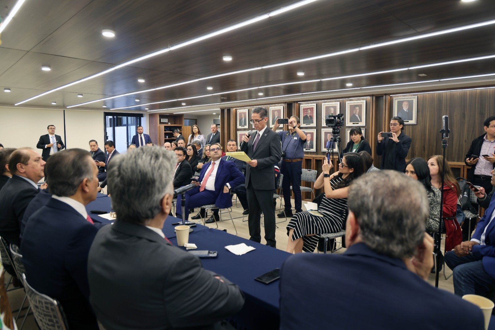 PHOTO-2025-11-05-10-27-15