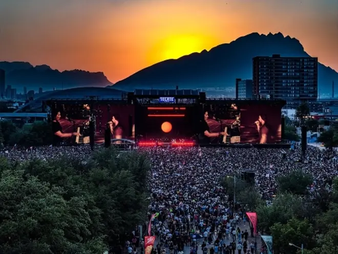 a01f6d9c-3435-475d-a89c-3d9e3e7ba130