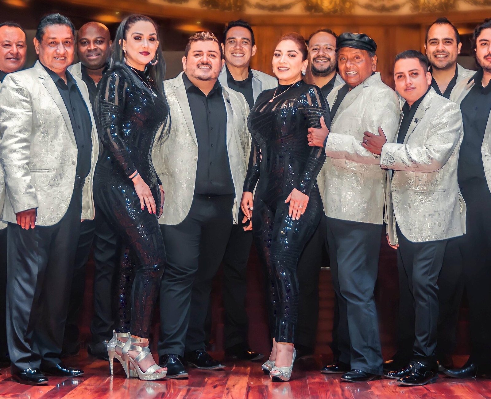 SONORA DINAMITA XIU GARCIA FOTO2