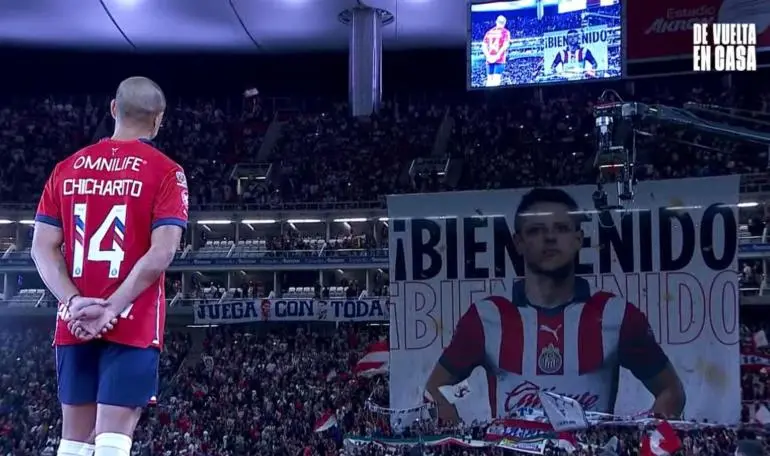 chivas-presenta-chicharito-ok