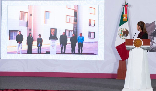 post_2026-02-18_Conferencia_de_prensa_matutina_-_Palacio_Nacional_03_SLE