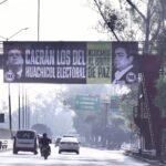 EXHIBEN AL PAN EN LA CDMX