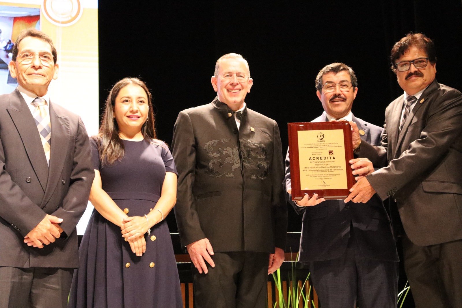 La UAT alcanza el 100% de excelencia académica- Rector Dámaso Anaya