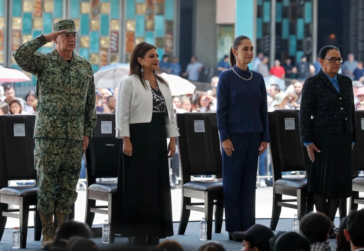 clara, cluadia y rosa icela