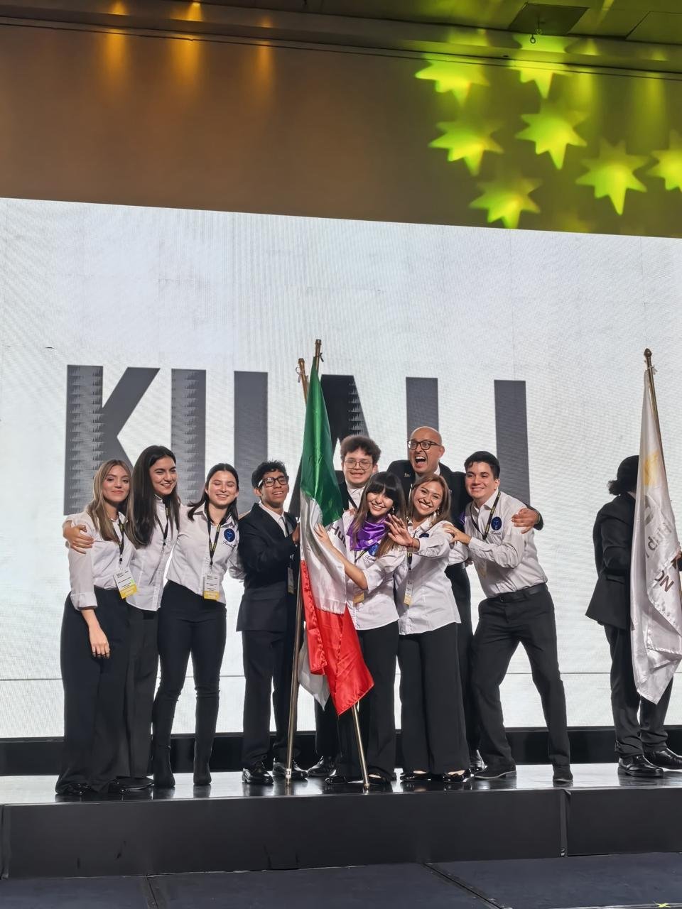 PHOTO-2026-08-28-19-59-15