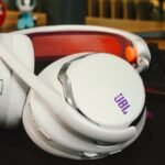 LS_JBL_Quantum_950_Lifestyle_Image_Still_White_16x9