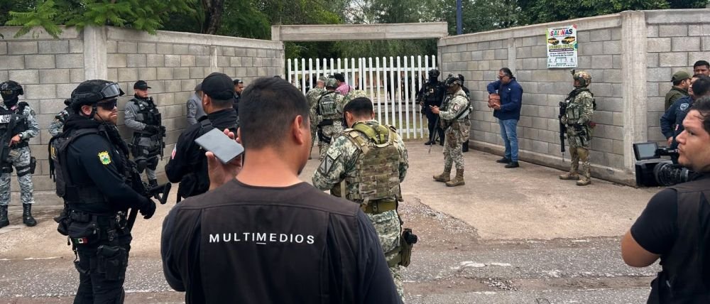 las-autoridades-descartaron-el-uso-de-armas-de-fuego-y-senalaron-que-se-utilizaron-armas-blancas-y-objetos-tipo-petardos-foto-efe_13_1000x428